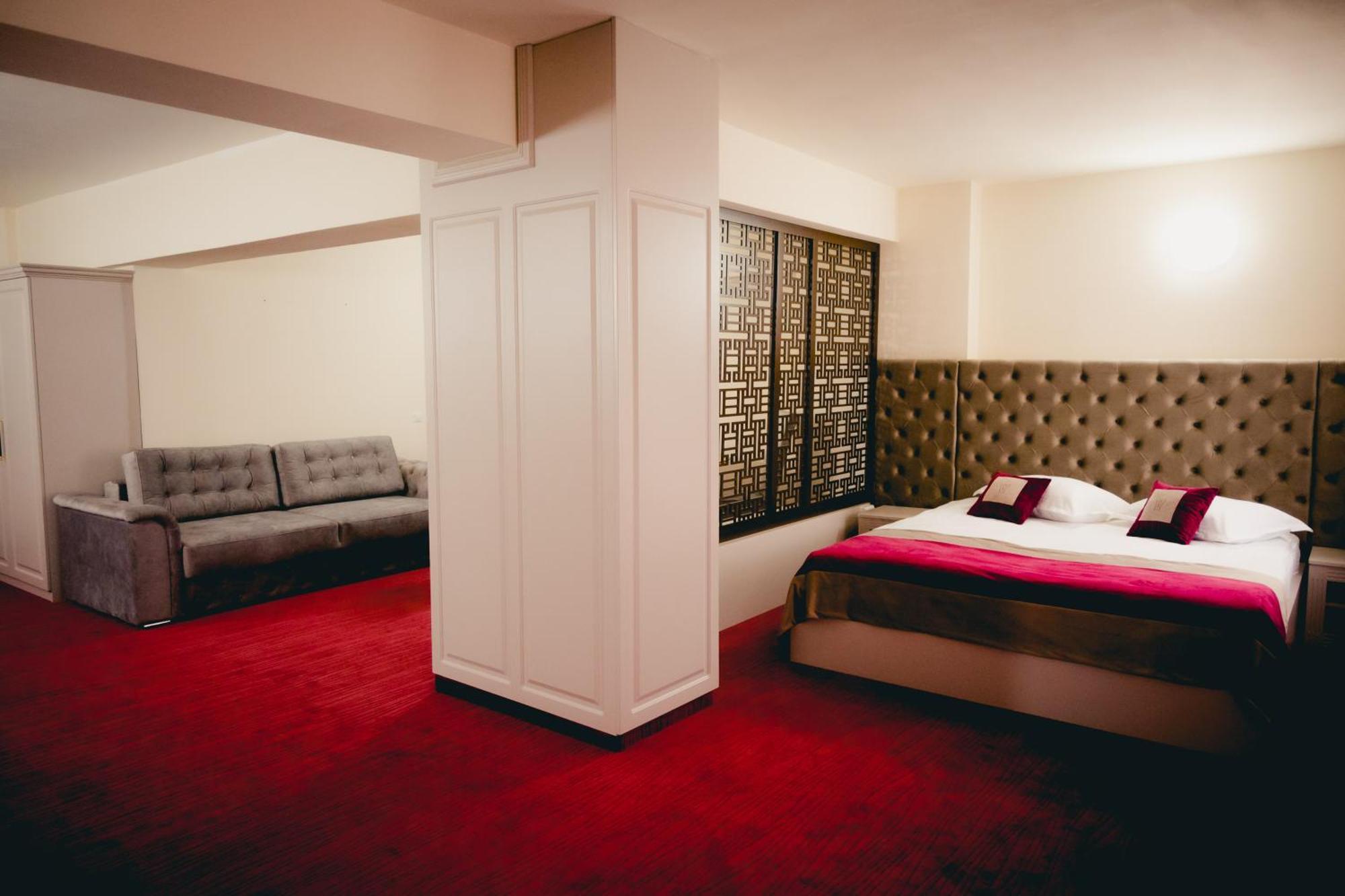 Hotel Valahia Targoviste Zewnętrze zdjęcie