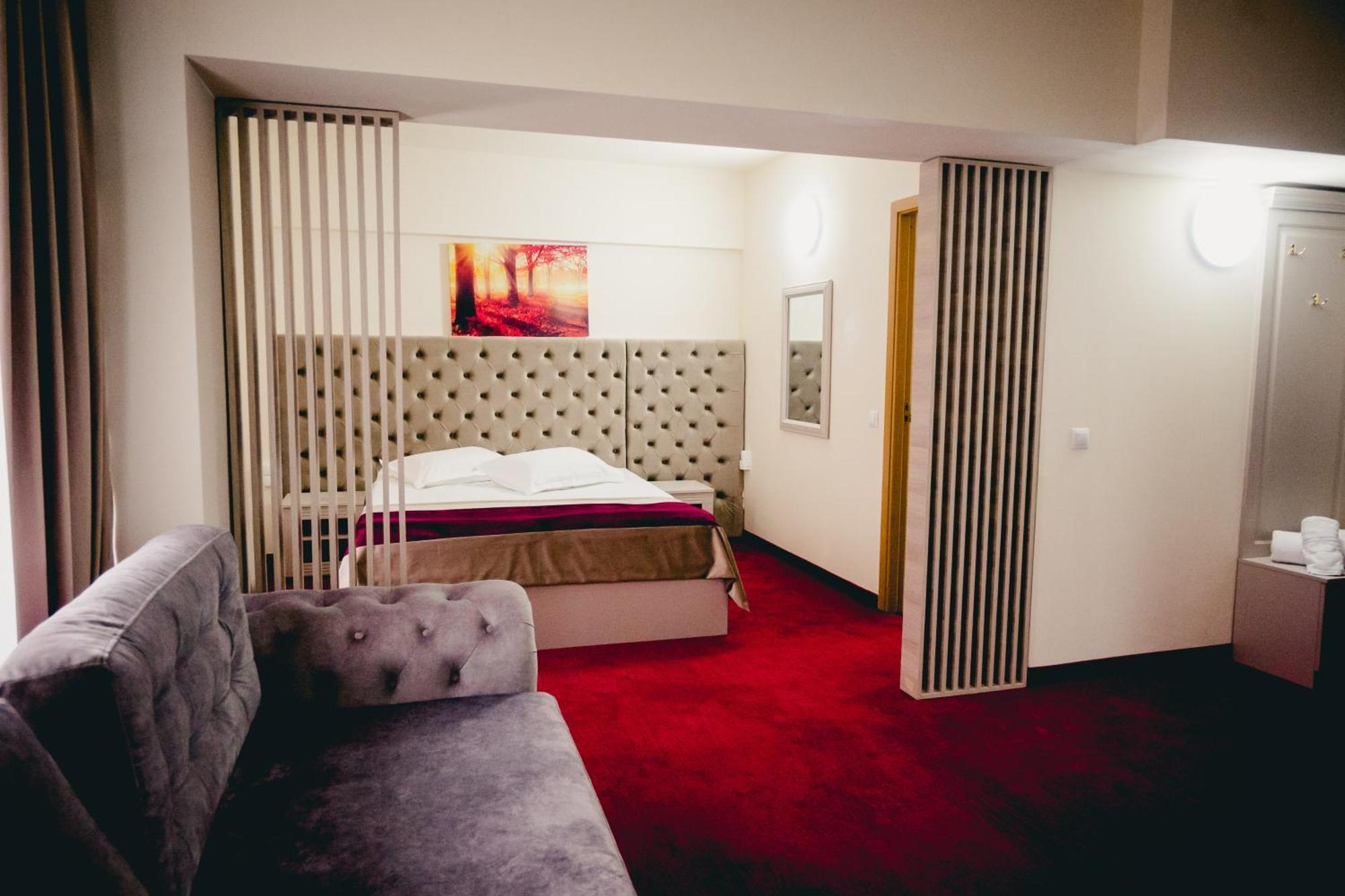 Hotel Valahia Targoviste Zewnętrze zdjęcie