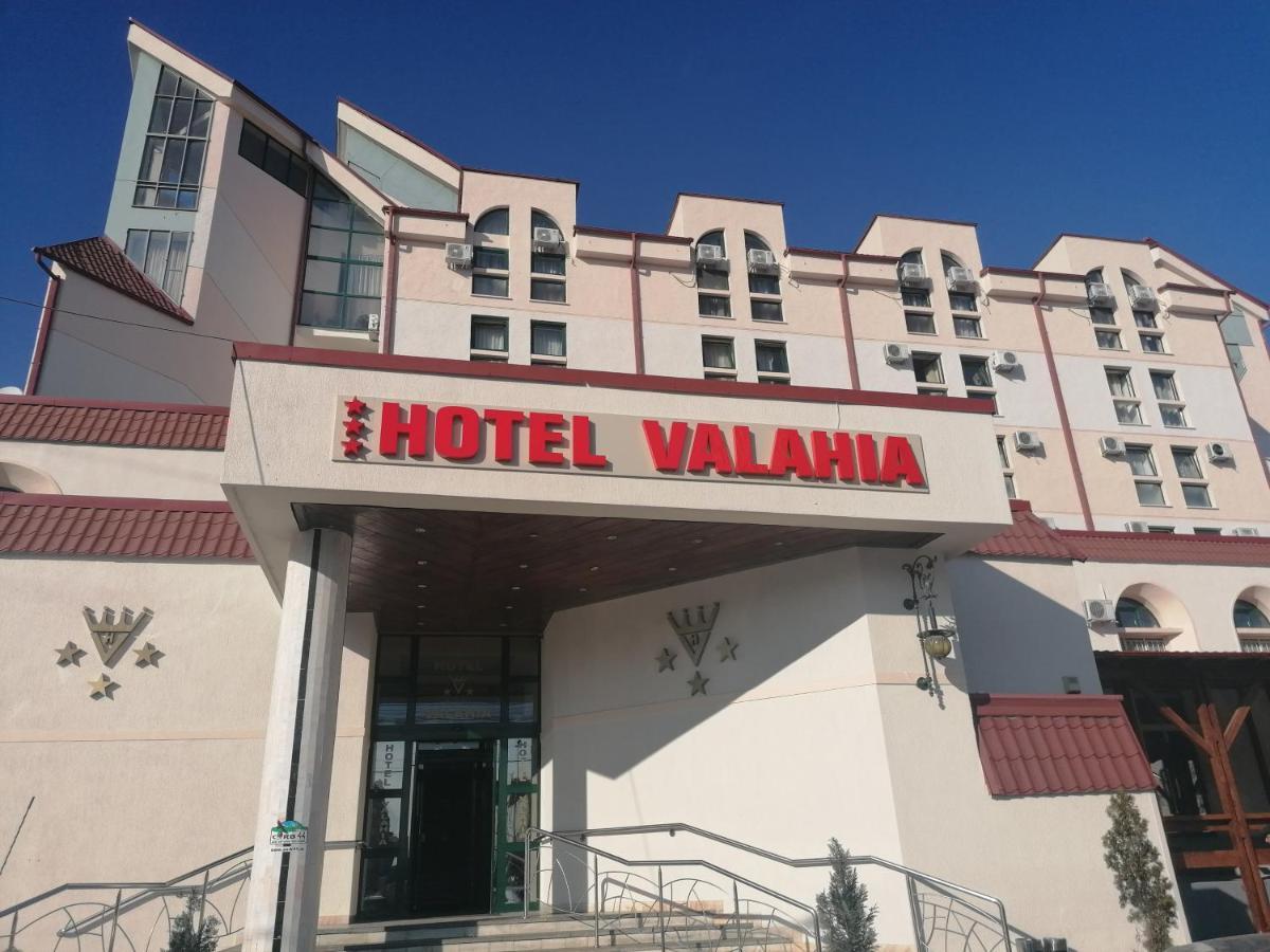 Hotel Valahia Targoviste Zewnętrze zdjęcie